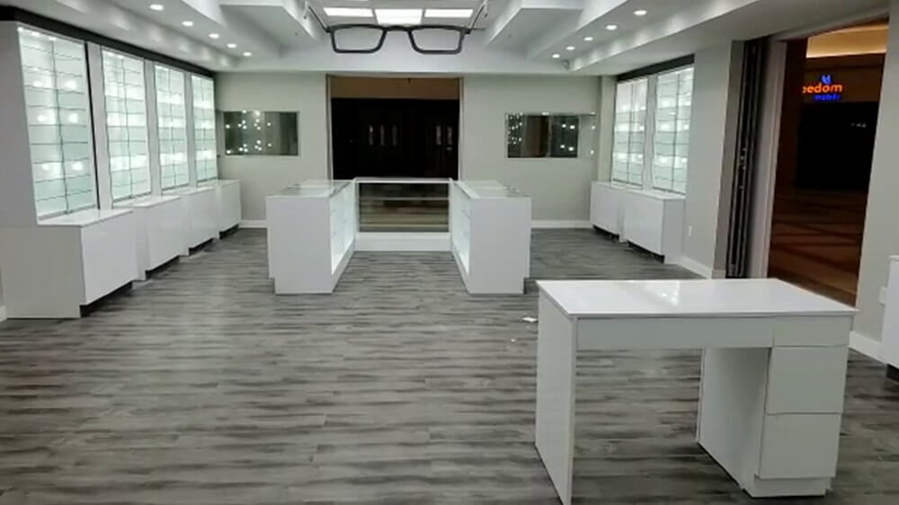 MIRACULAS COMMERCIAL RENOVATION
