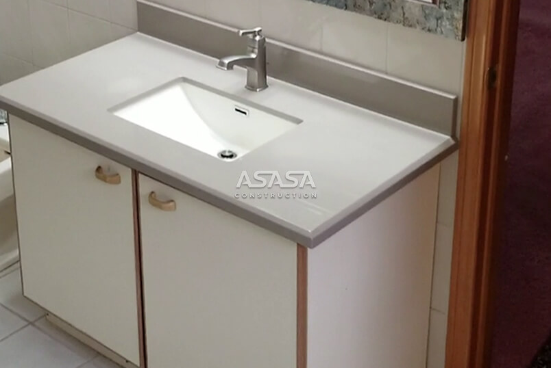 SINK & VANITY UNIT